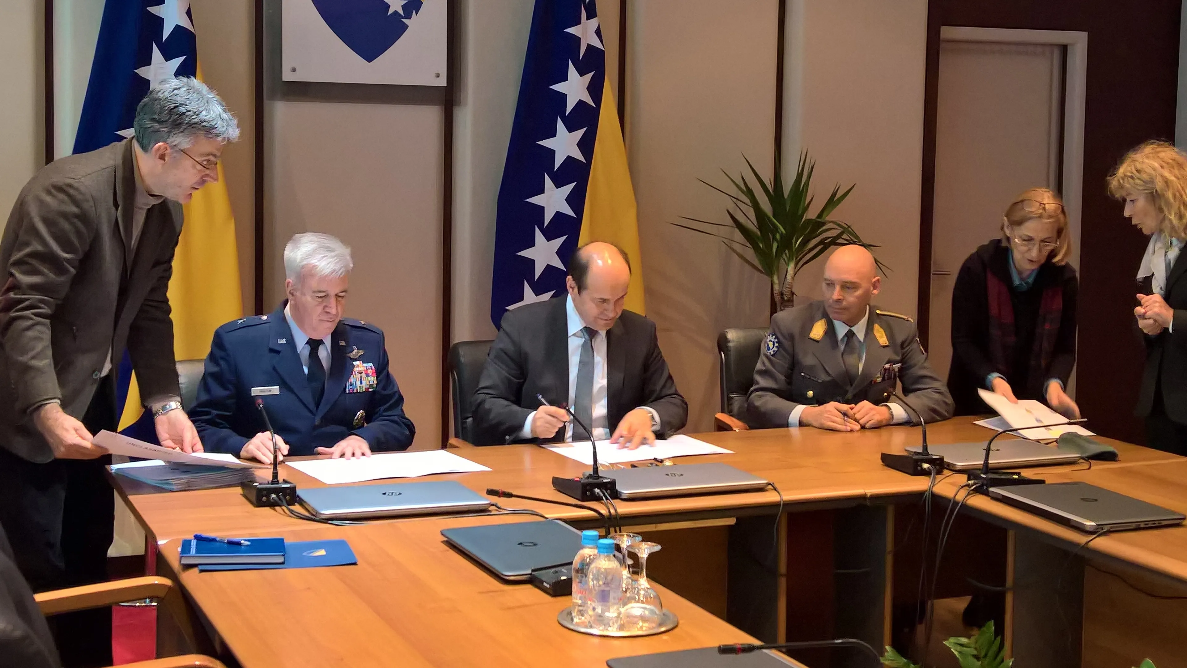 ЕУФОР ће снимке из зрака након сукоба у БиХ уступити БХМАК-у

