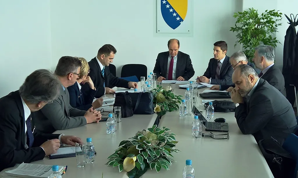 Ministar Osmanović razgovarao sa članovima Rektorske konferencije BiH- Potrebno uskladiti entitetske i kantonalne zakone sa Okvirnim zakonom o visokom obrazovanju