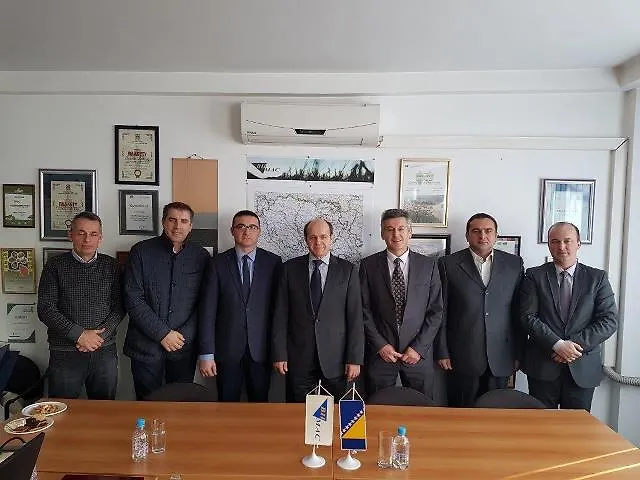 Министар цивилних послова БиХ Адил Османовић посјетио Центар за уклањање мина 