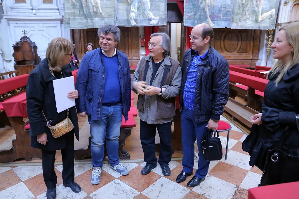 Ministar civilnih poslova BiH Adil Osmanović posjetio izložbu Safeta Zeca u Veneciji