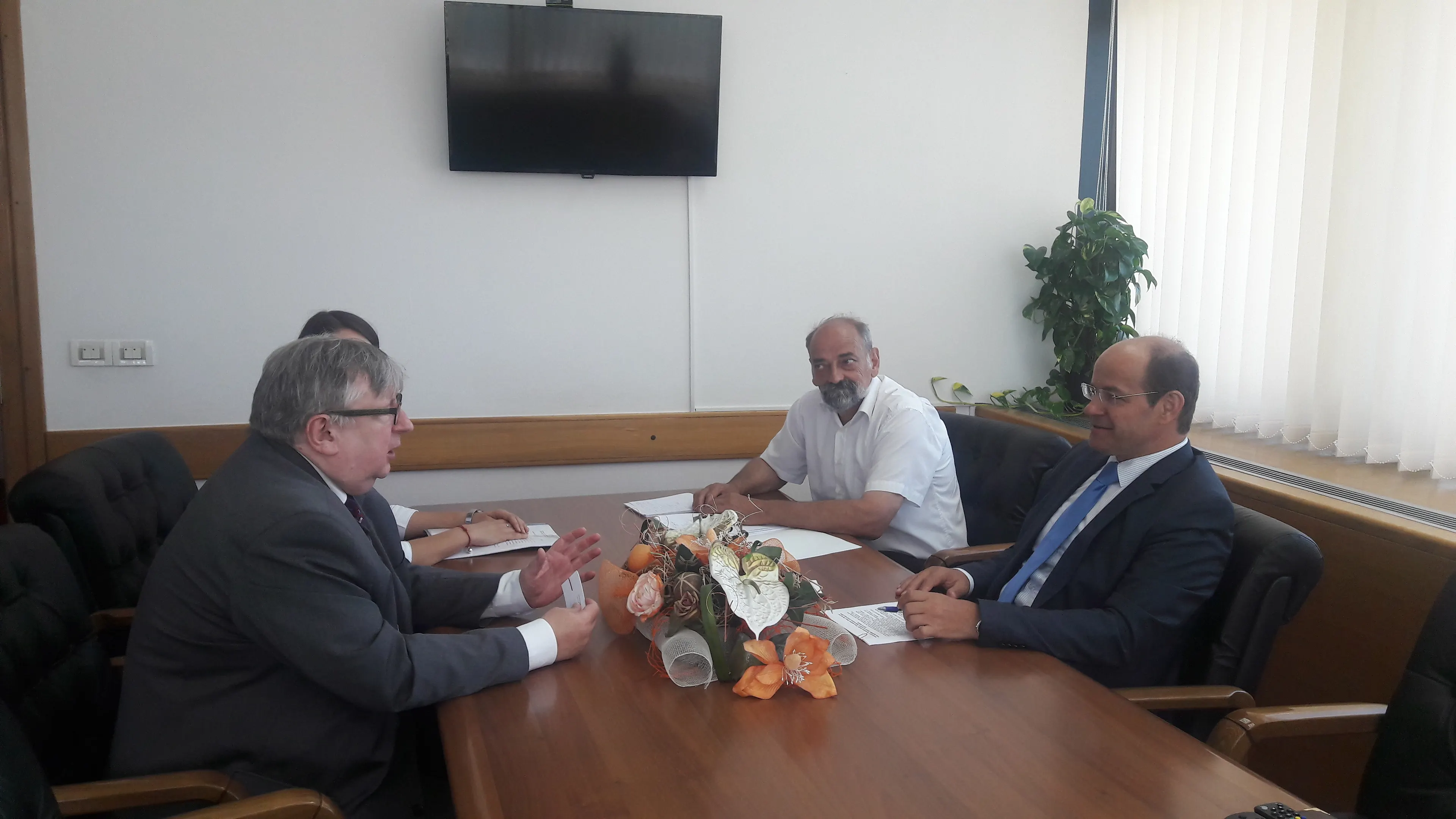 Ministar Osmanović razgovarao s ambasadorom Poljske: Sporazum će ojačati saradnju između dvije zemlje