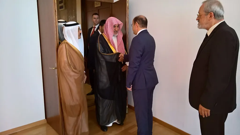 Ministar Adil Osmanović razgovarao sa ministrom za islamska pitanja i vakuf Kraljevine Saudijske Arabije Salih Al aš-Šejhom - Obrazovanjem protiv ekstremizma