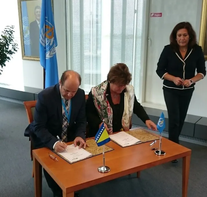 Delegacija zdravstvenih vlasti u BiH, koju predvodi ministar Adil Osmanović, u Kopenhagenu – Potpisan Dvogodišnji sporazum o saradnji sa Svjetskom zdravstvenom organizacijom (WHO)