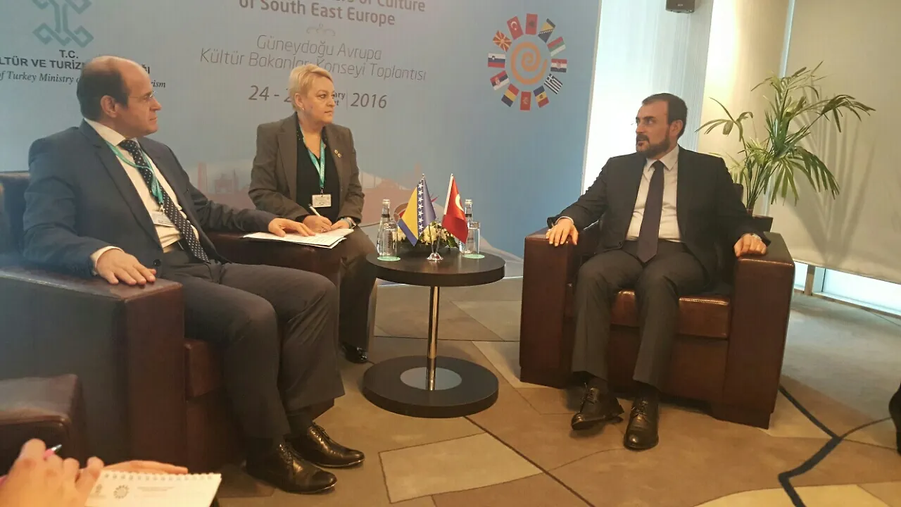 Ministar civilnih poslova BiH Adil Osmanović u Istanbulu razgovarao sa ministrom kulture i turizma Republike Turske Mahirom Unalom