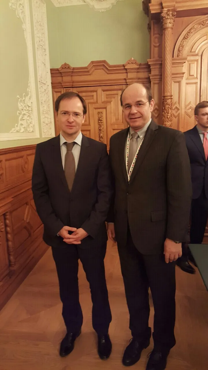 Сусрет с руским министром културе: Министар цивилних послова БиХ Адил Османовић затражио поврат Повеље Кулина бана БиХ