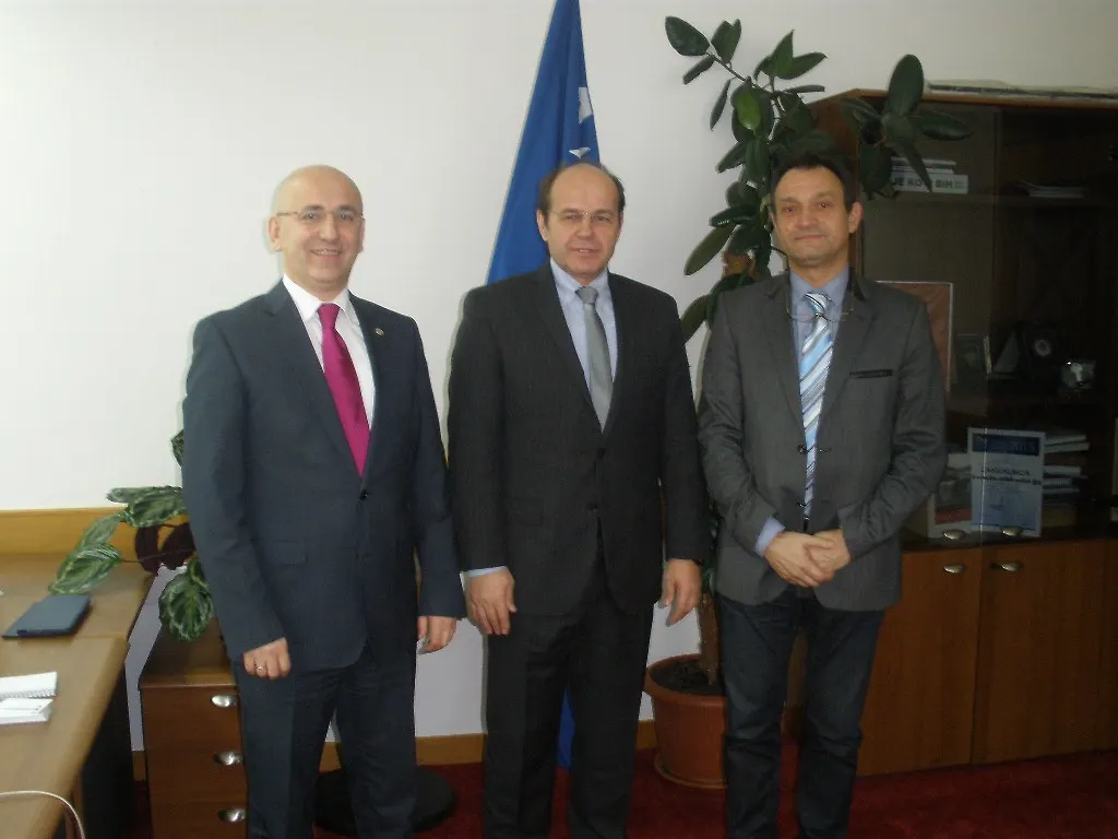 Министар цивилних послова БиХ Адил Османовић примио новоименованог шефа канцеларије Свјетске здравствене организације у БиХ Виктора Олсавског - Наставити добру сарадњу Министарства и Свјетске здравствене организације