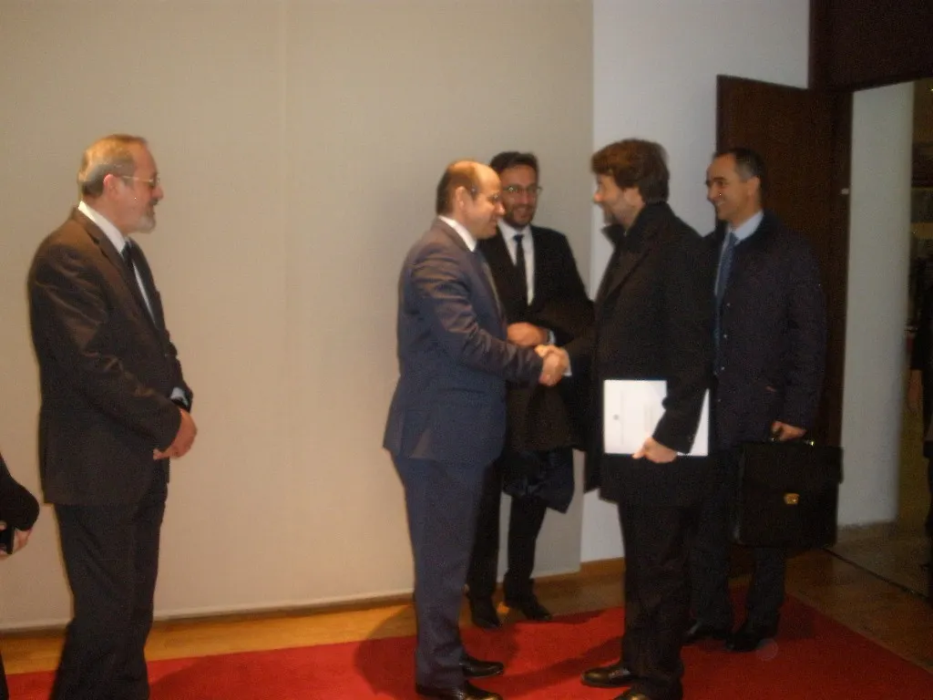 Министар цивилних послова БиХ Адил Османовић разговарао са италијанским министром културних добара и активности и туризма Дариом Франческинијем  -Велике могућности за сарадњу у области културе