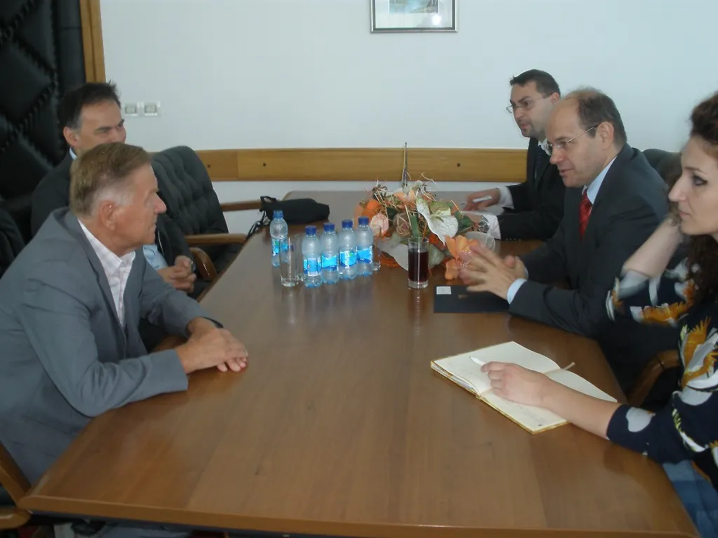 Ministar civilnih poslova BiH mr. Adil Osmanović razgovarao sa gradonačelnikom Grada Sarajeva prof. dr. Ivom Komšićem - Hitno rješavati problem instutucija kulture od značaja za Bosnu i Hercegovinu