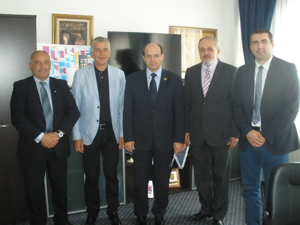 Ministar Adil Osmanović posjetio Nogometni savez BiH – Sportski uspjesi najbolja promocija Bosne i Hercegovine