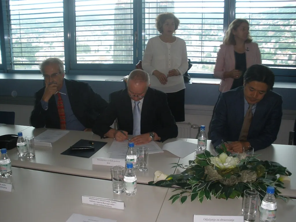 Potpisan novi projekat u oblasti obrazovanja - Podrška Japanske agencije za međunarodnu saradnju srednjim školama u BiH