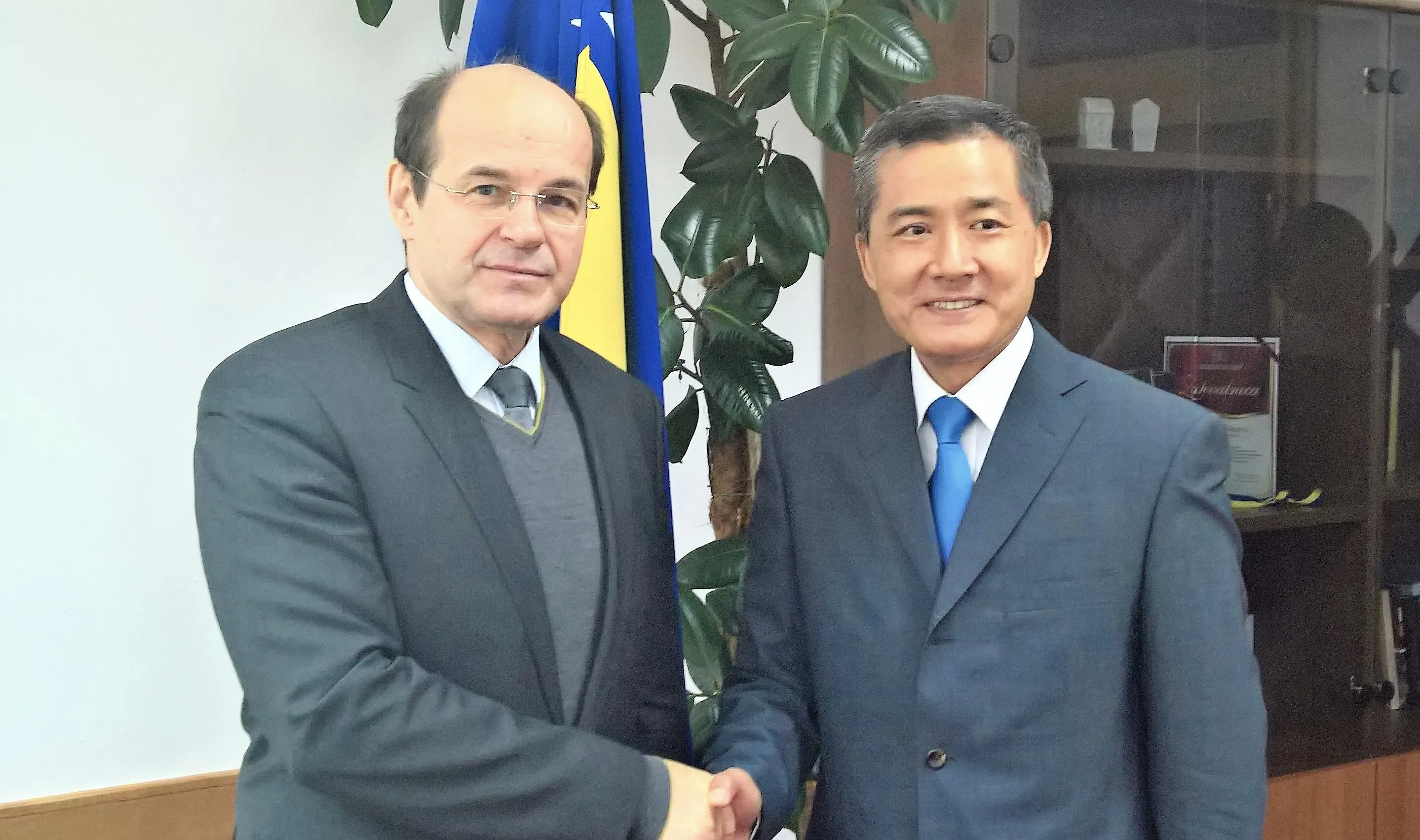 Министар Адил Османовић са Ји Пингом- Културно разумјевање основ је за све друге односе између двије државе