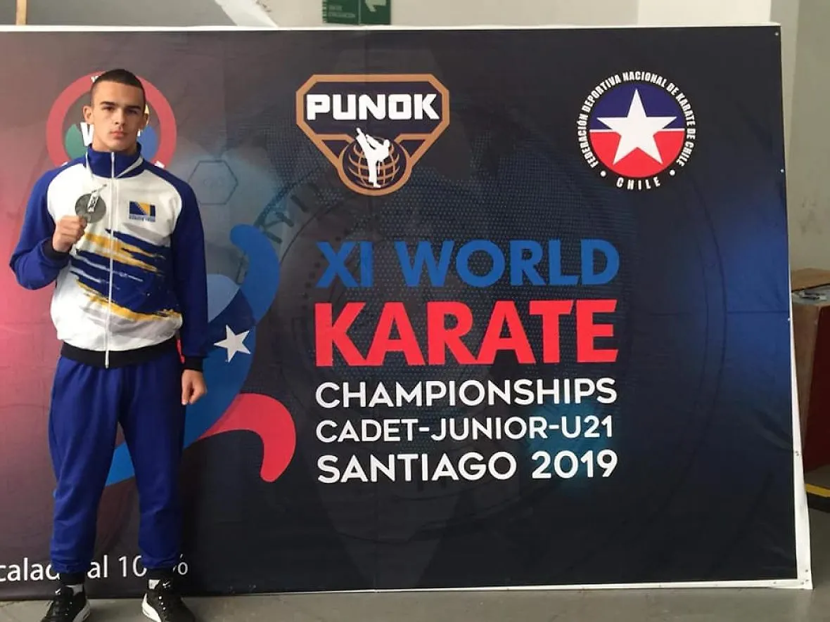 Ministar Adil Osmanović čestitao Hamzi Turulji srebro na Svjetskom prvenstvu u karateu