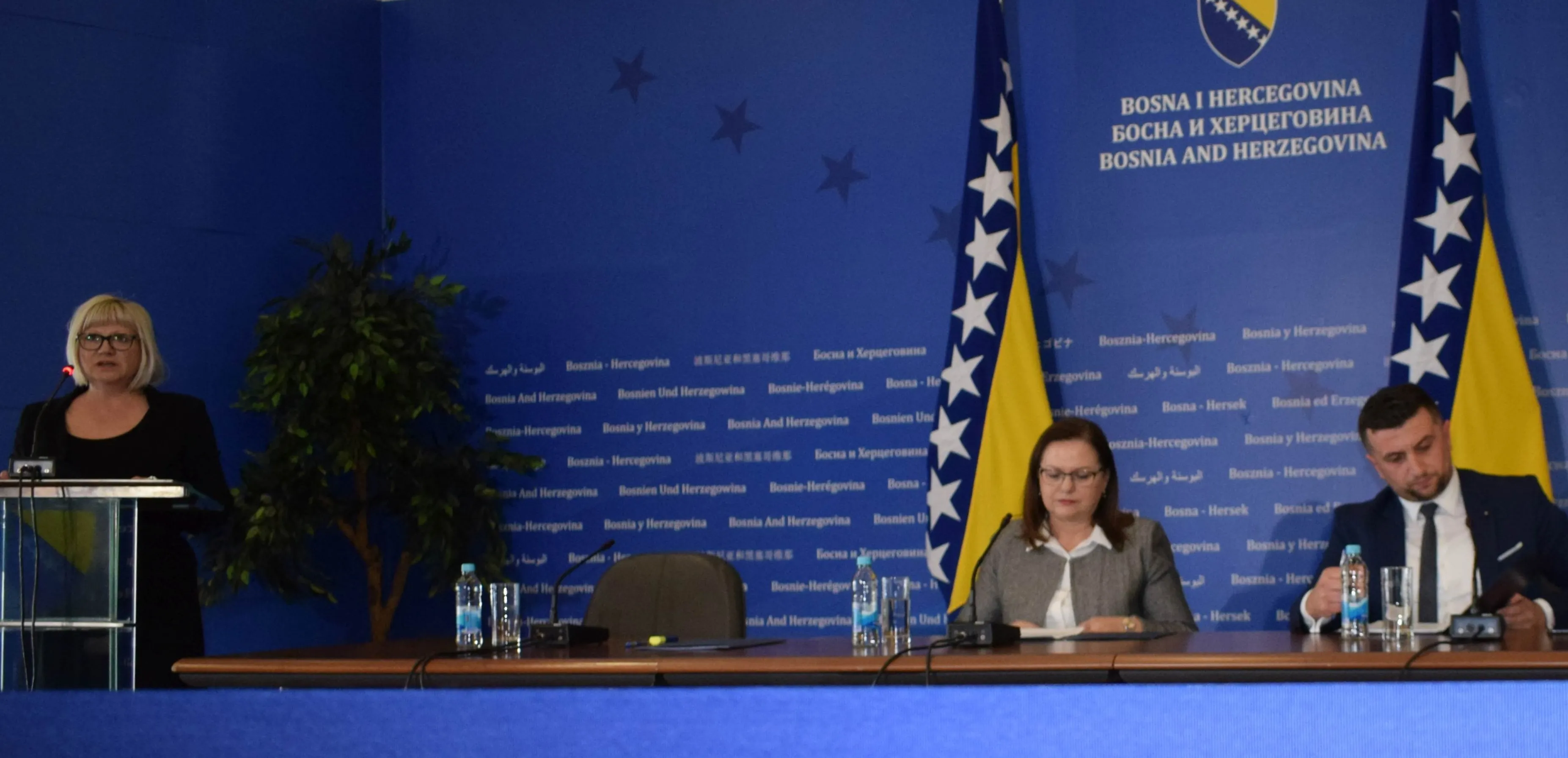 Конференција за новинаре-видео материјал