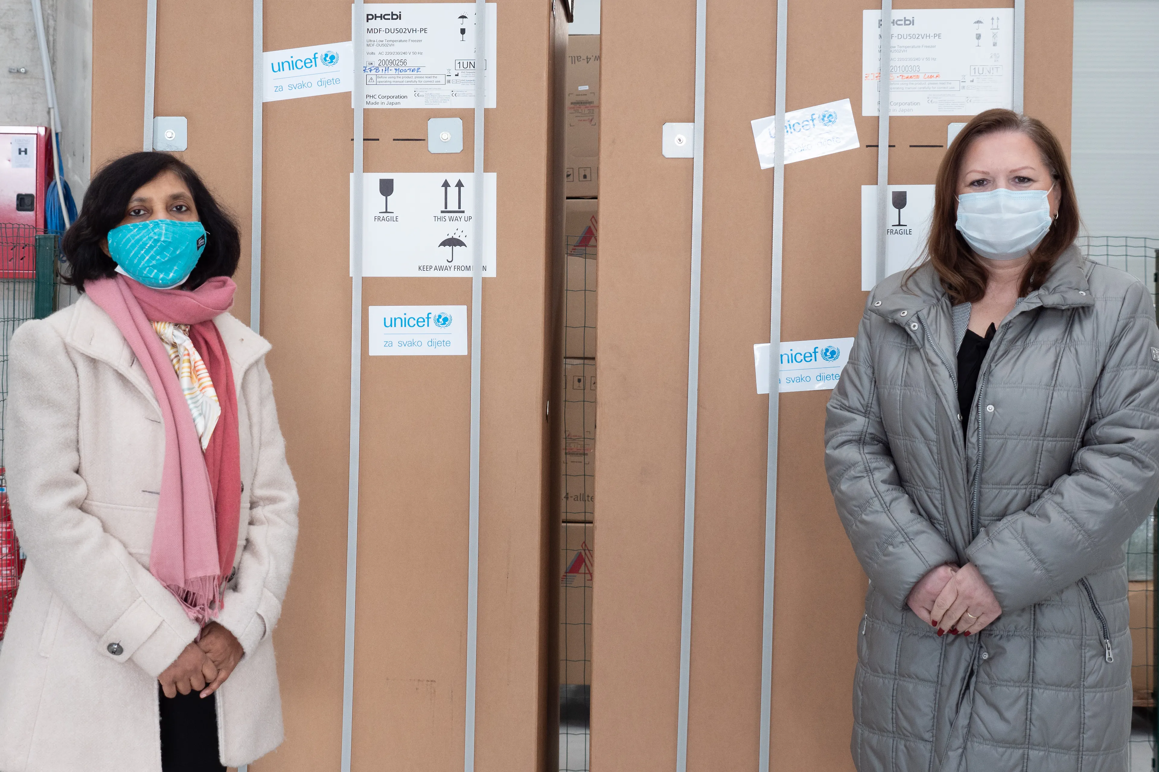 Први фрижидери ултрахладног ланца које УНИЦЕФ донира БиХ стигли у Босну и Херцеговину