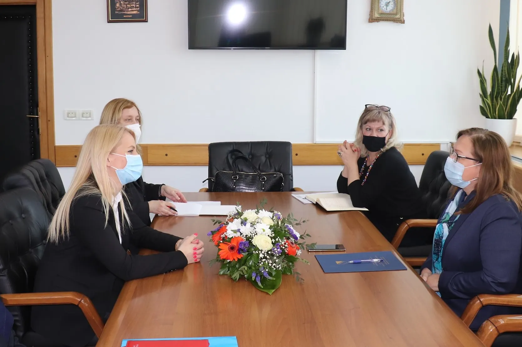 Министарска просвјете и културе Републике Срспке посјетила Министарство цивилних послова