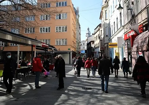         SEKTOR ZA DRŽAVLJANSTVO I PUTNE ISPRAVE