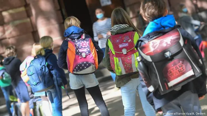 Objavljen priručnik „„COVID -19 kod djece i uloga školskih ustanova u prenosu - drugo ažuriranje“