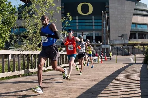 Светско првенство у атлетици по први пут се организује у Сједињеним Државама