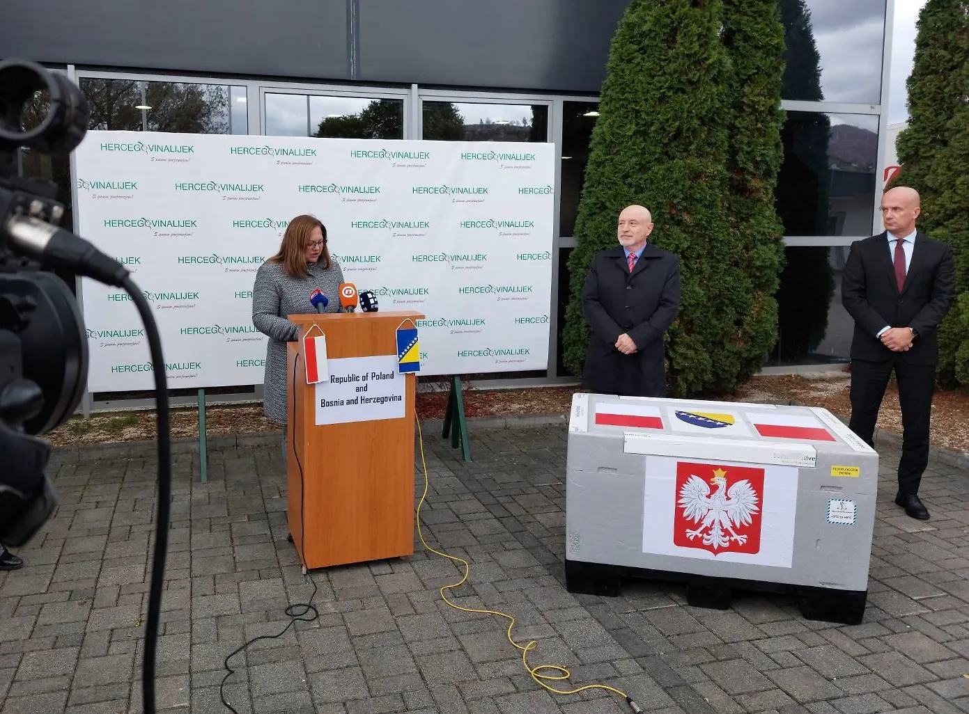 Извршена примопредаја вакцина Владе Пољске за становнике Босне и Херцеговине