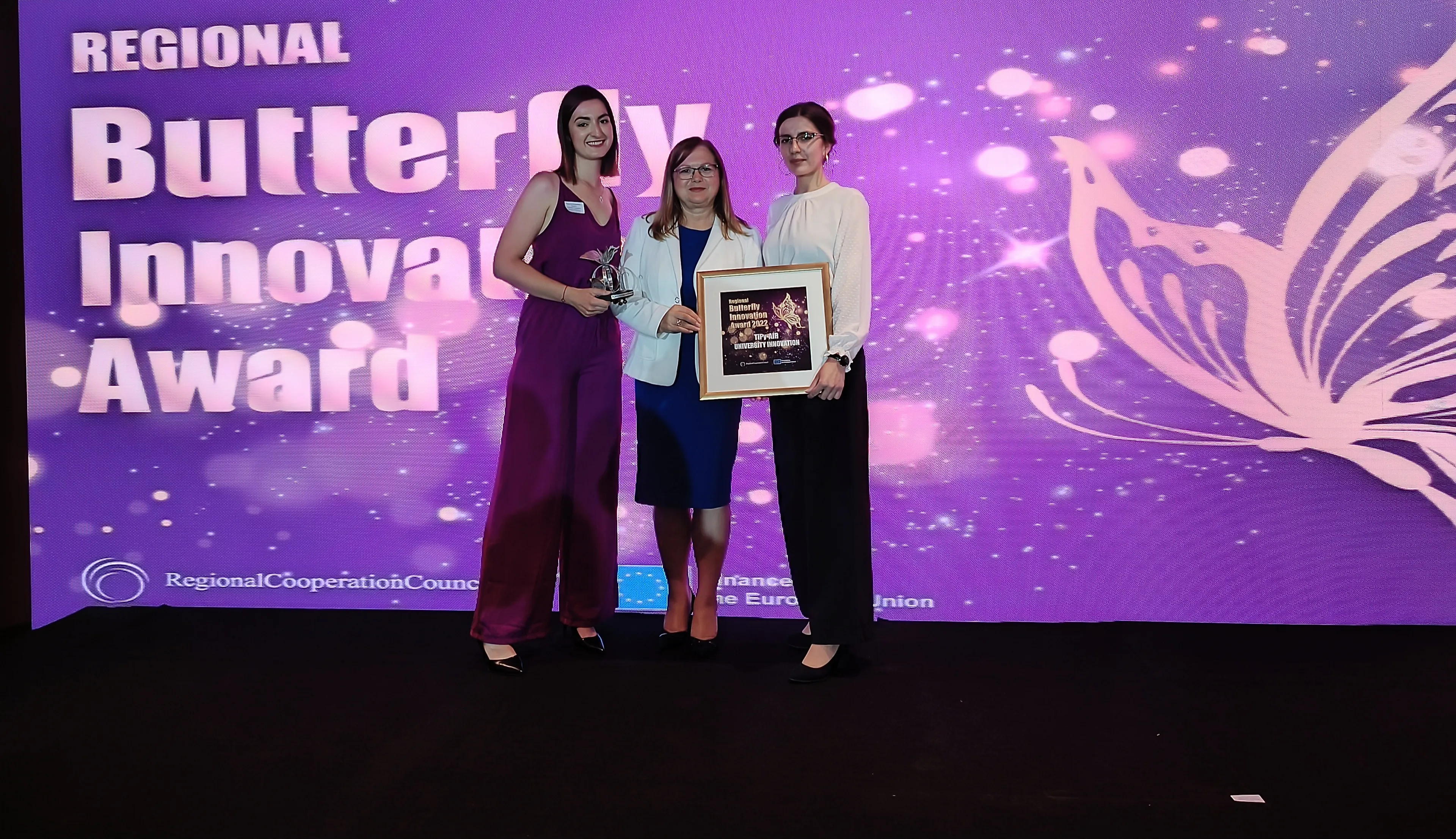 Dragana Mirošljević i Sunčica Sukur sa PMF-a Univerziteta u Banja Luci, dobitnice nagrade University award 