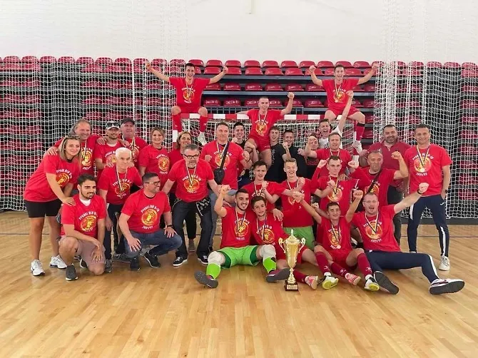 SALINES POBJEDNIK PREMIJER FUTSAL U-19 LIGE BIH