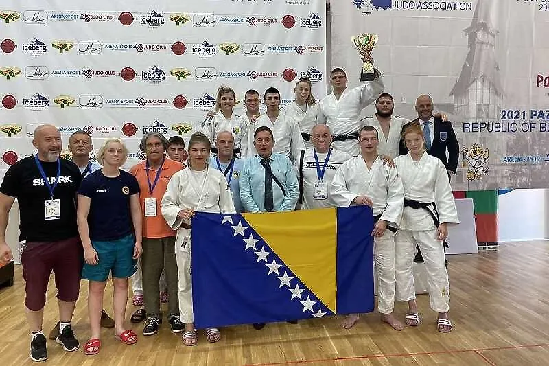 BOSNA I HERCEGOVINA EKIPNI POBJEDNIK BALKANSKOG JUDO PRVENSTVA ZA SENIORE