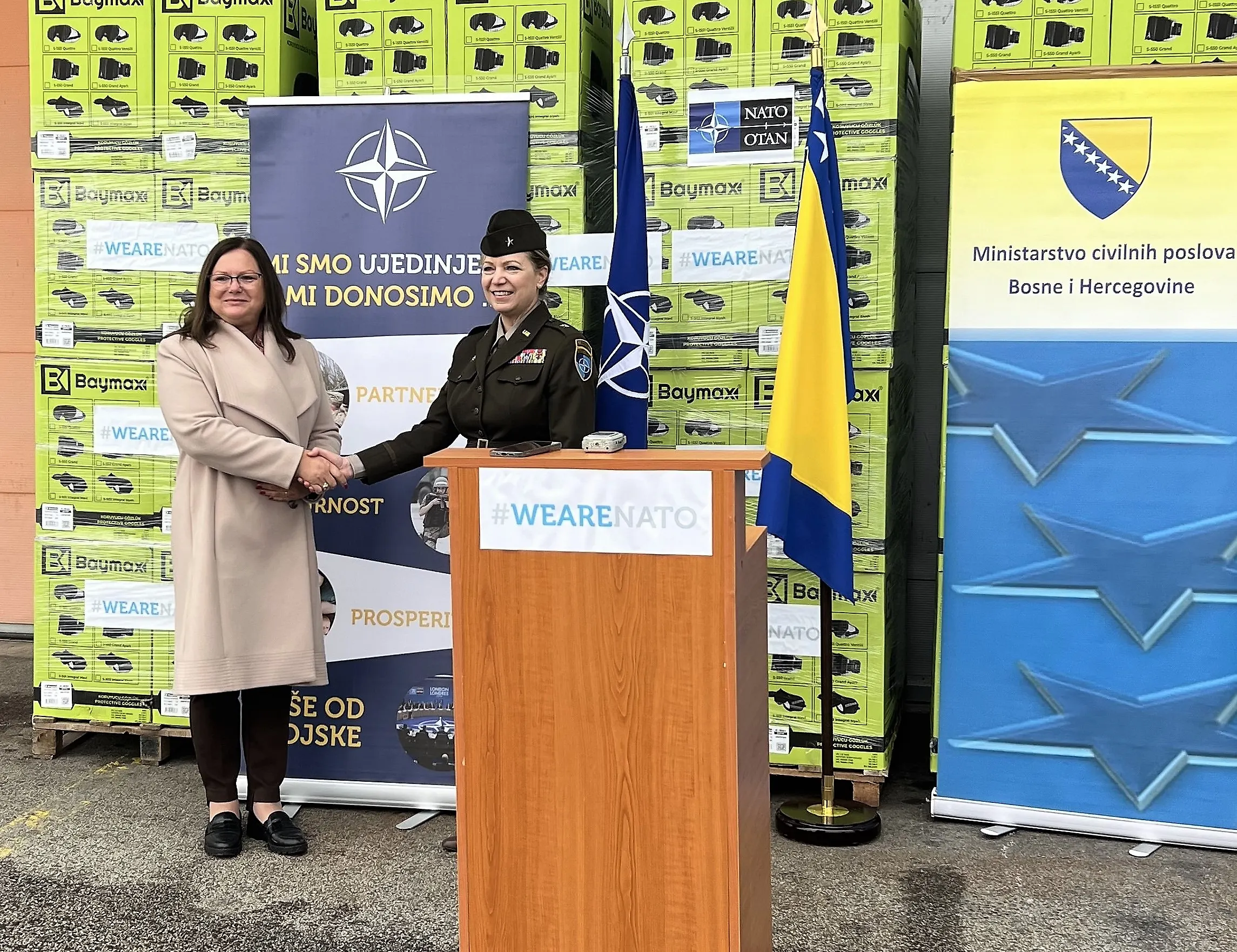 Министарка Анкица Гудељевић преузела НАТО донацију медицинске опреме