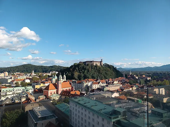 Република Словенија поново започела са признавањем високошколских диплома стечених у Босне и Херцеговини