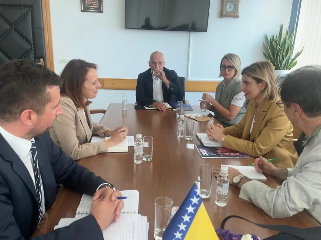 Министарка цивилних послова БиХ Дубравка Бошњак одржала састанак са шефицом мисије IOM Лауром Лунгароти