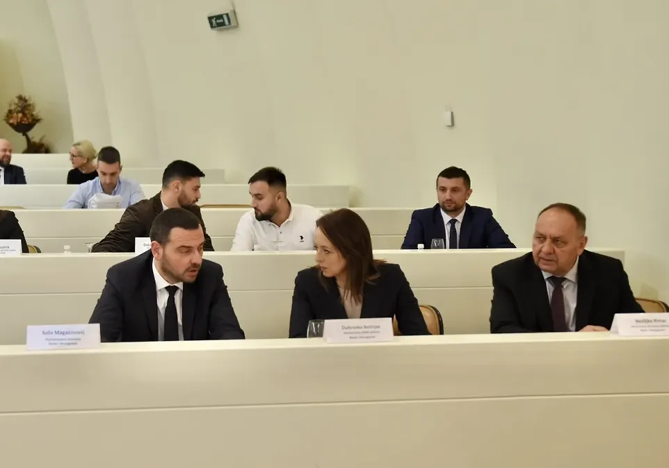 Министарка Бошњак на Конференцији „Легализација канабиса у медицинске сврхе – како убрзати процес“ подржала легализацију сигурне употребе канабиса у медицинске сврхе