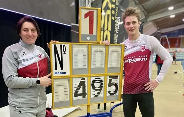 Arian Milicija preskočio visinu od 4.95 metara