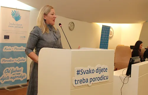 PORODICA NIJE PRIVILEGIJA, VEĆ PRAVO SVAKOG DJETETA