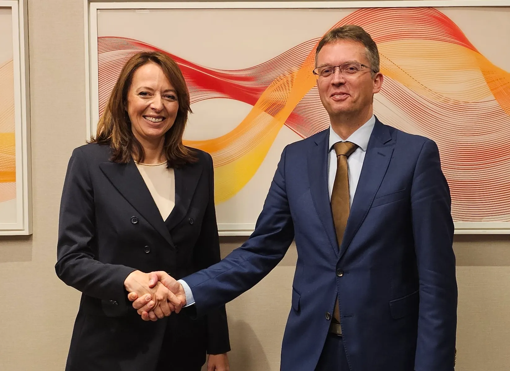 Jačanje bilateralne saradnje: Ministrica Bošnjak razgovarala s mađarskim ministrom Hanko o budućim projektima u kulturi i obrazovanju 