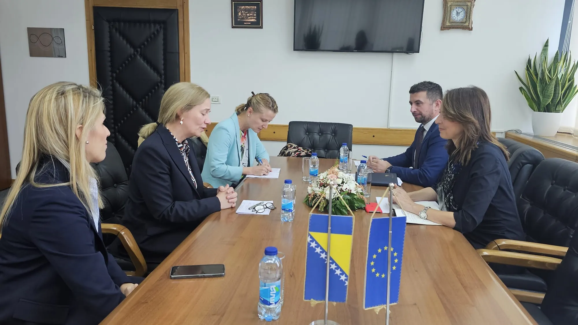 Ministrica Bošnjak i Justine Coulson o naporima za unaprjeđenje zdravlja žena u BiH