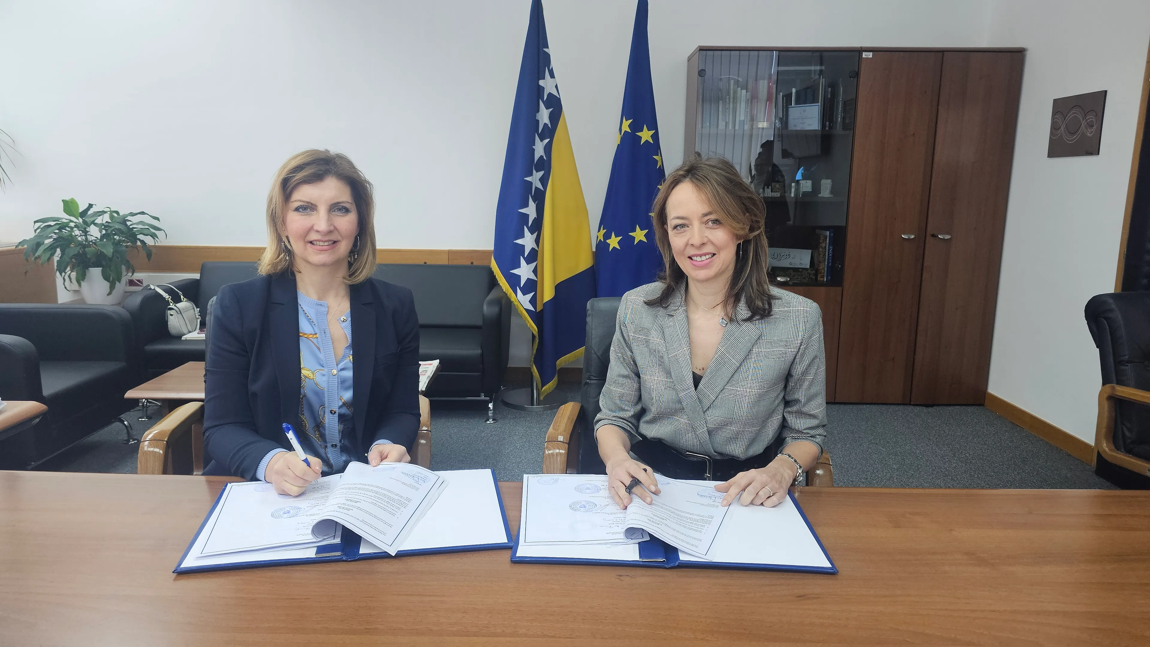 Bošnjak i Lungarotti potpisale Memorandum o razumijevanju za poboljšanje zdravstvene zaštite migranata u BiH