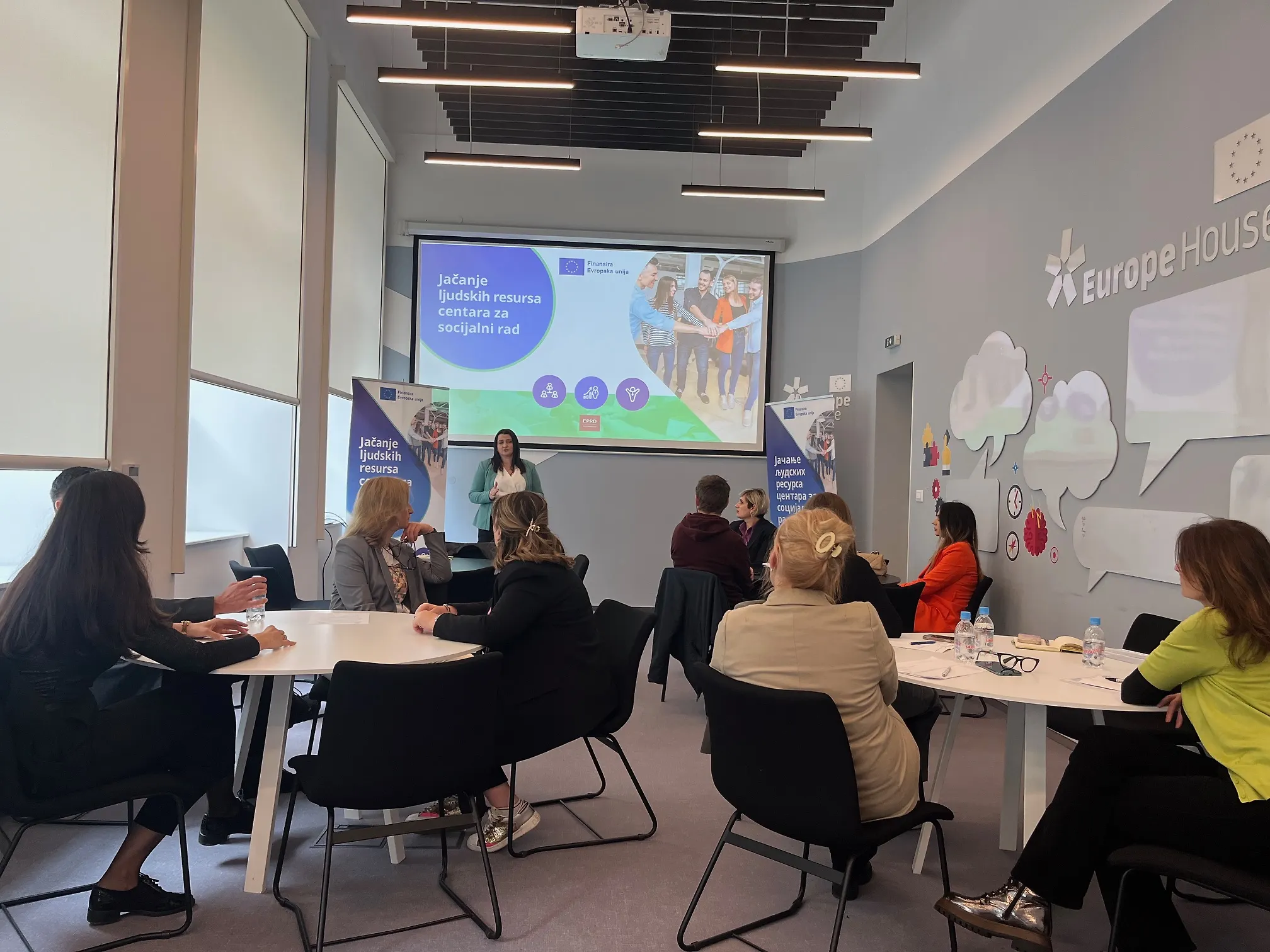 Otvoren dijalog medija i stručnjaka o socijalnim temama – susreti u Sarajevu i Banja Luci naglasili važnost međusobnog razumijevanja i saradnje