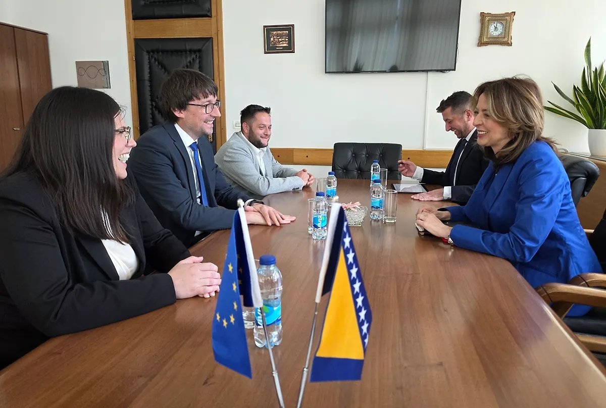 Ministrica Bošnjak i ministar Pejić razgovarali o jačanju zdravstvenog i socijalnog sektora kroz EU programe