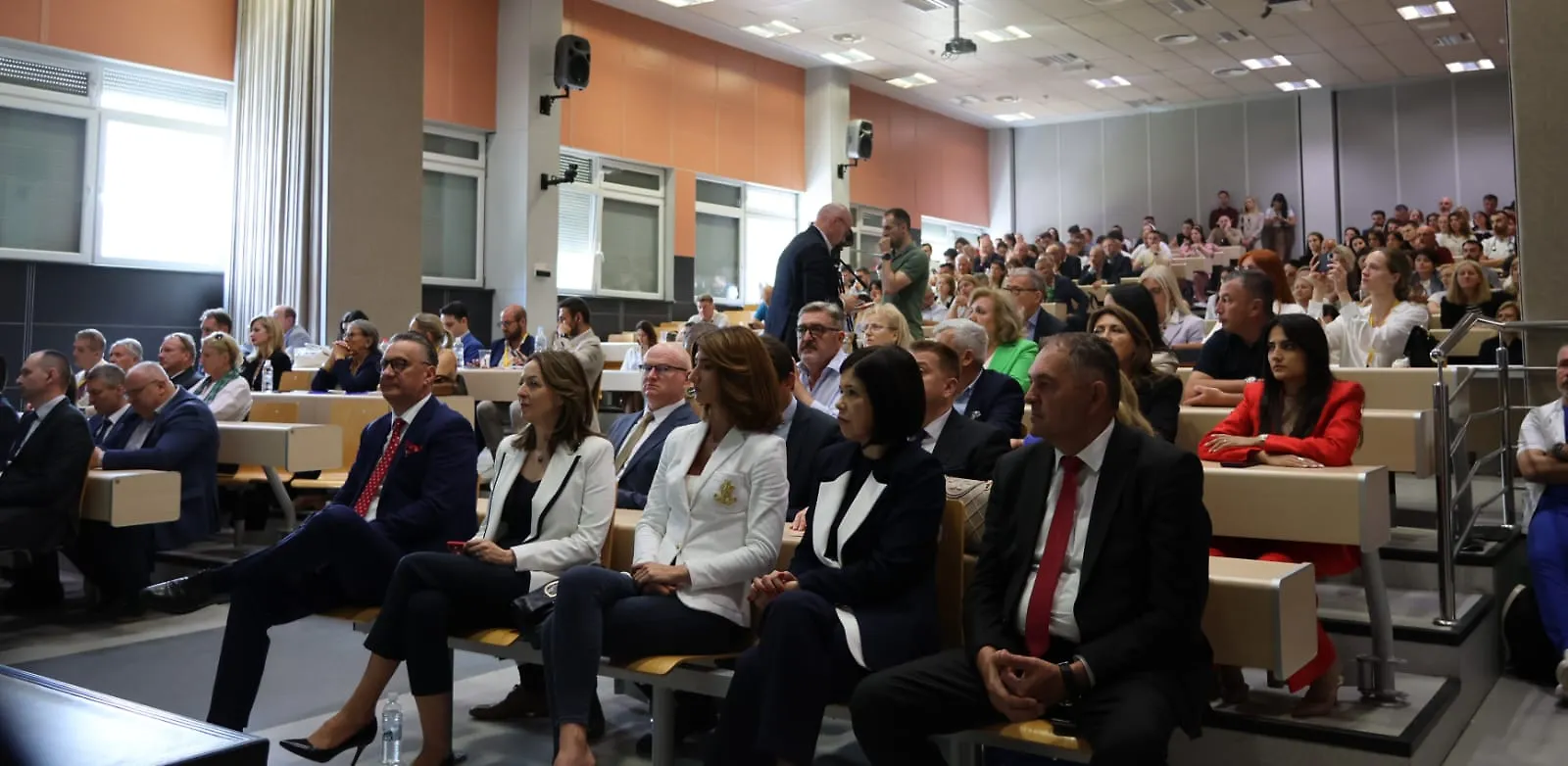 Ministrica Dubravka Bošnjak prisustvovala svečanom otvorenju jubilarnog XX Simpozija iz dječje hirurgije i urologije u Mostaru