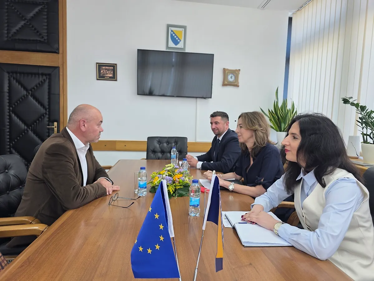 Jačanje kulturnog identiteta: Ministrica Bošnjak razgovarala s predsjednikom Matice hrvatske Sarajevo Ivicom Mršom 