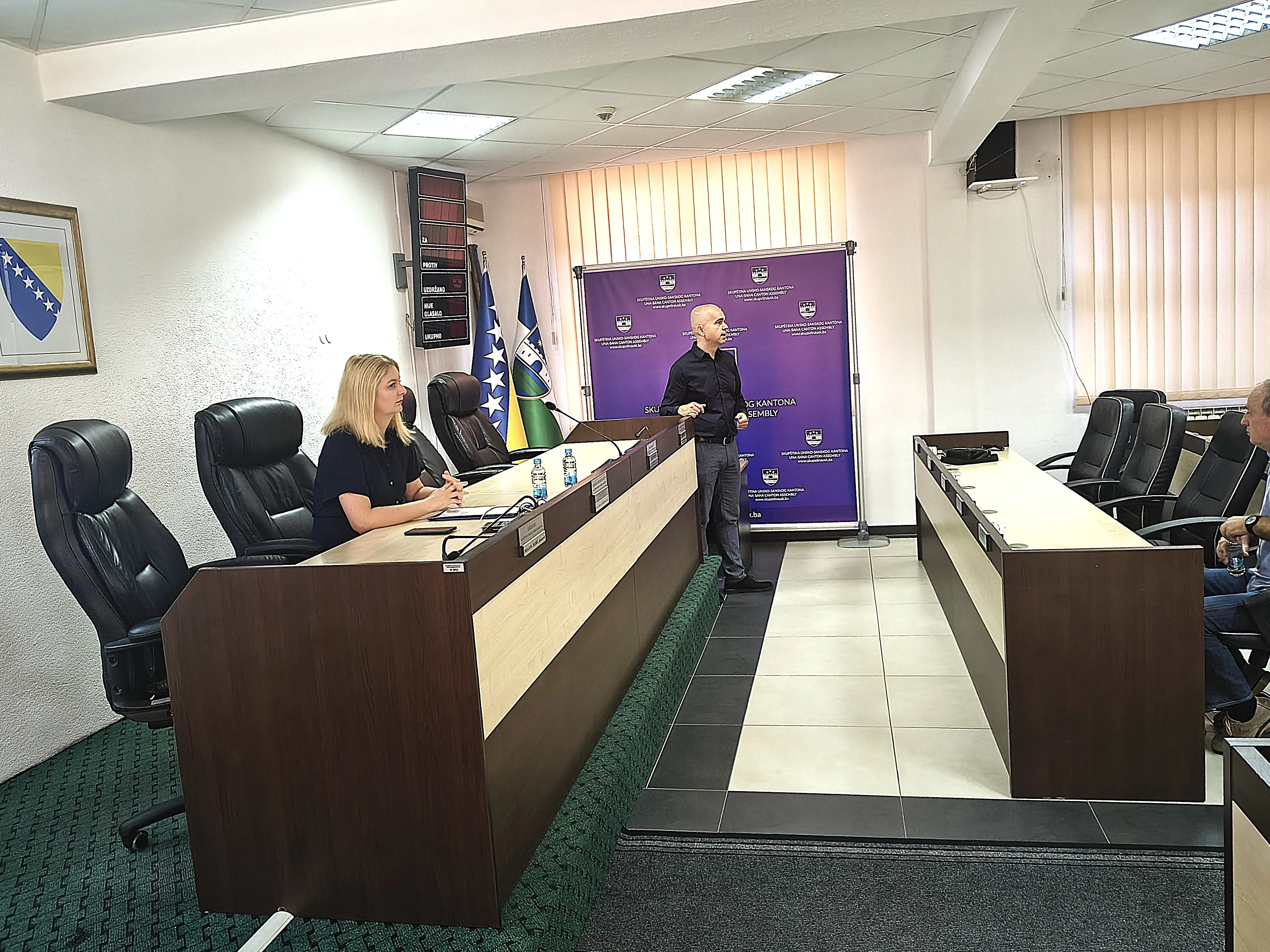 Ministarstvo civilnih poslova predstavilo EaSI program u Livnu i Bihaću