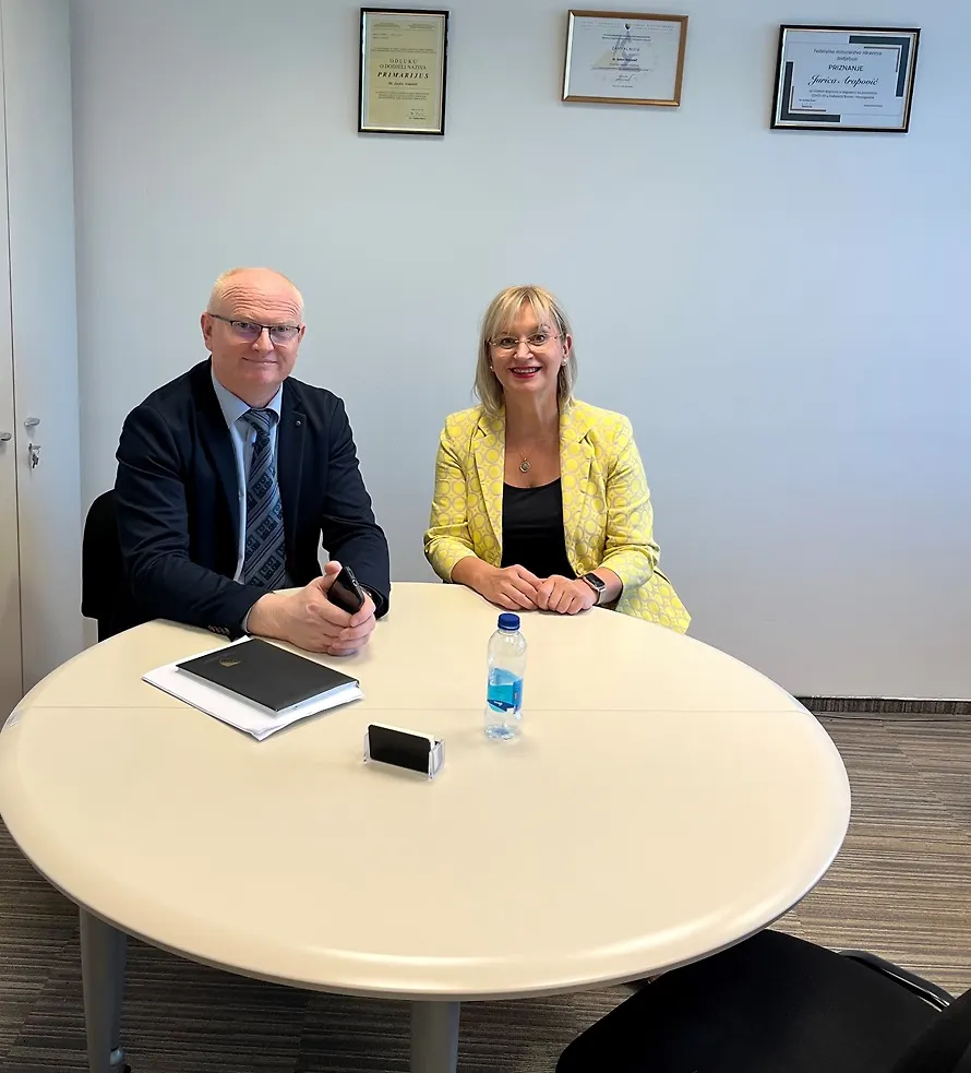 Održan sastanak pomoćnika za zdravstvo s ravnateljicom Agencije za lijekove i medicinska sredstva BiH