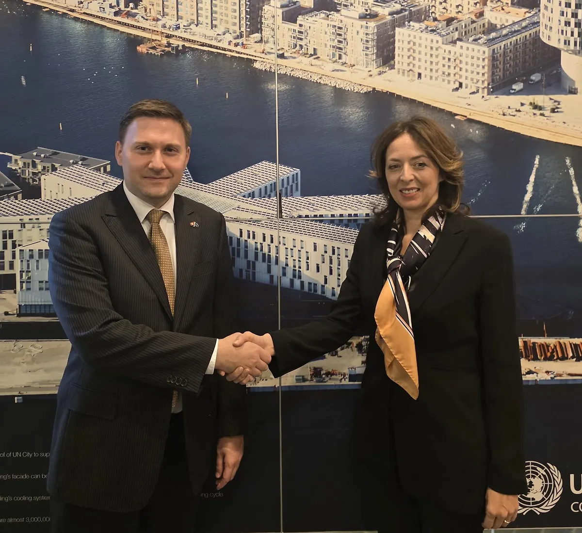 Ministrica Bošnjak razgovarala s ministrom zdravlja Crne Gore Vojislavom Šimunom