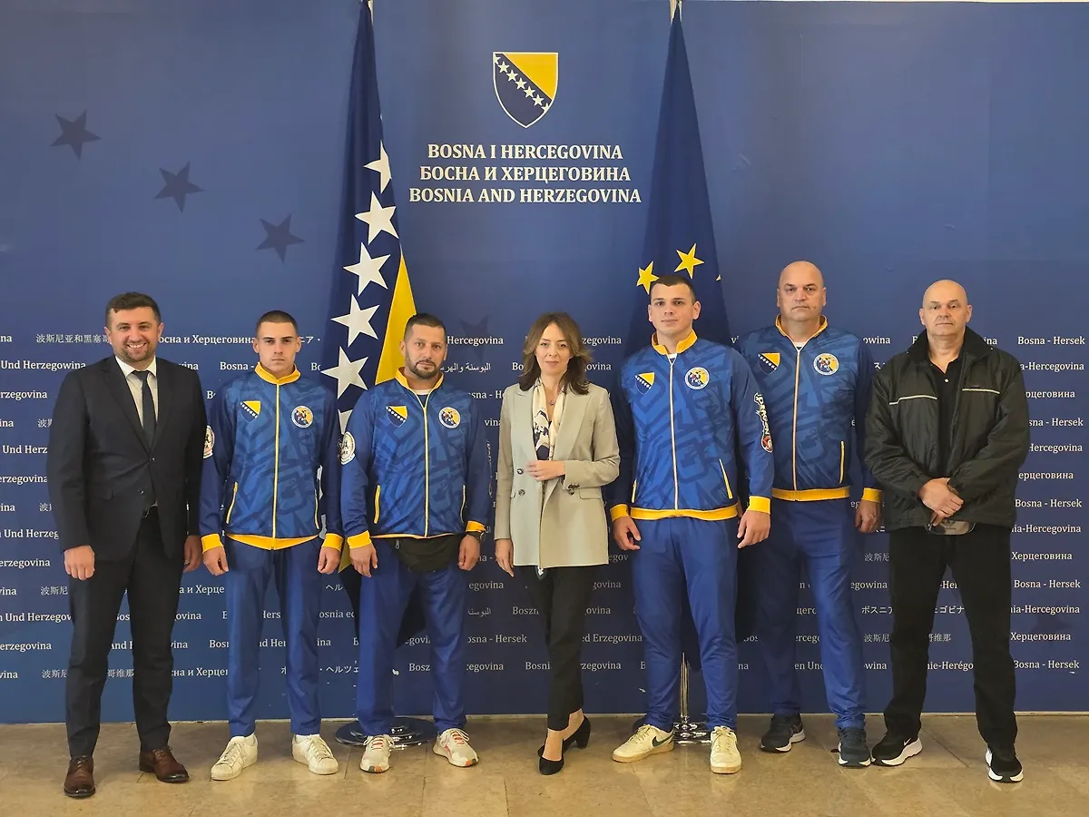 Tri medalje za BiH na Balkanskom prvenstvu – Ministrica Bošnjak čestitala Mujezinoviću i Ikanoviću na velikom uspjehu