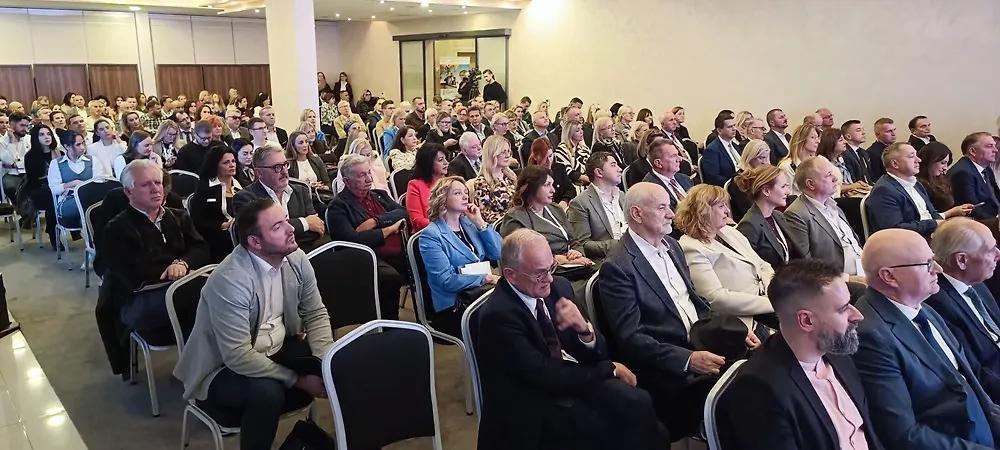 Pomoćnik Jurica Arapović učestvovao na otvaranju XIV. Međunarodnog simpozija „Novosti u gastroenterologiji” 