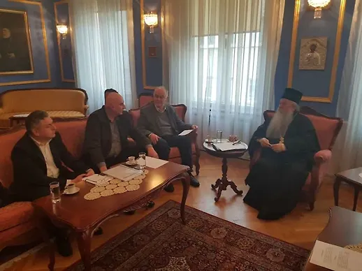 Sastanak članova Komisije za očuvanje nacionalnih spomenika sa Mitropolitom dabrobosanskim Hrizostomom