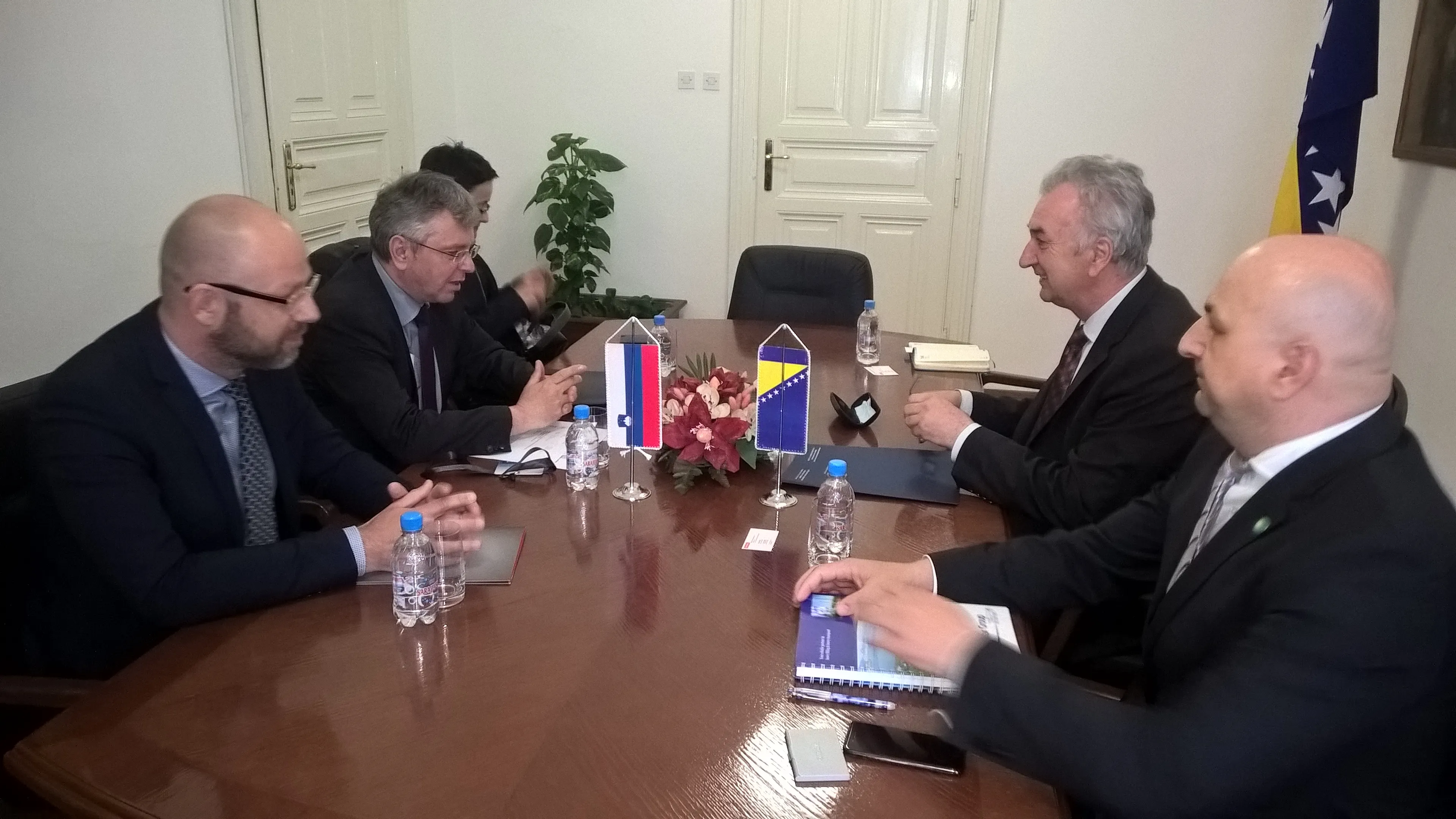 Ministar Šarović razgovarao sa slovenačkim amabasadorom Grmekom