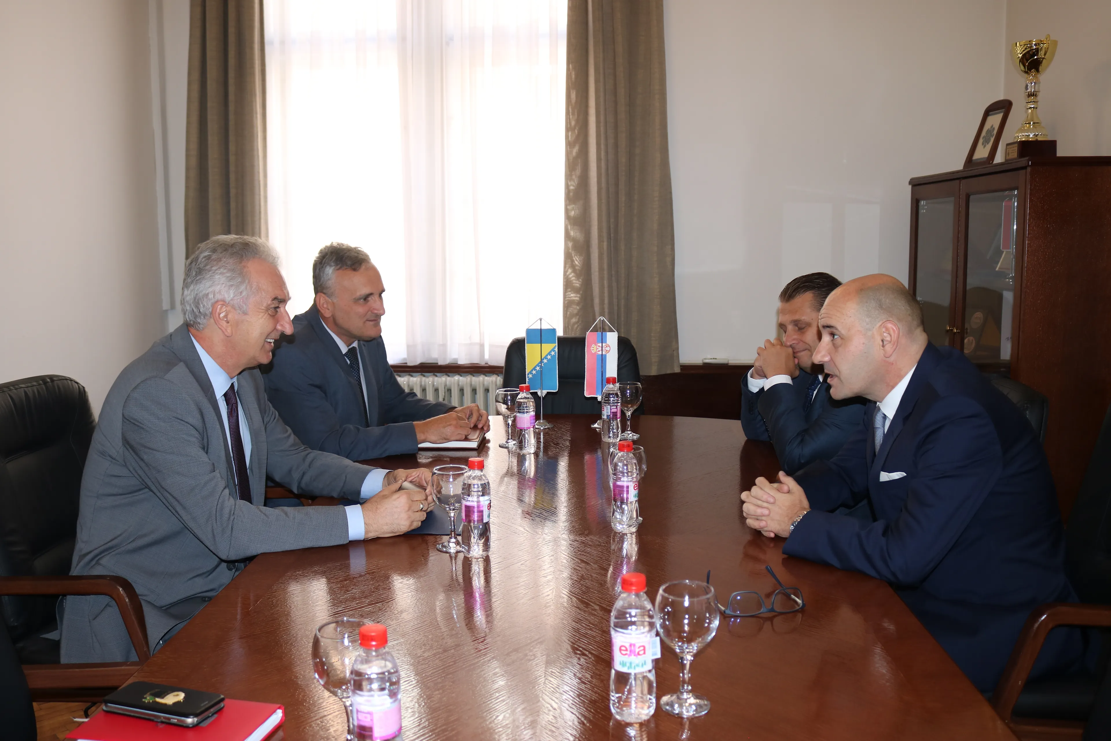 MINISTER SAROVIC TALKS WITH SERBIAN AMBASSADOR TO BIH