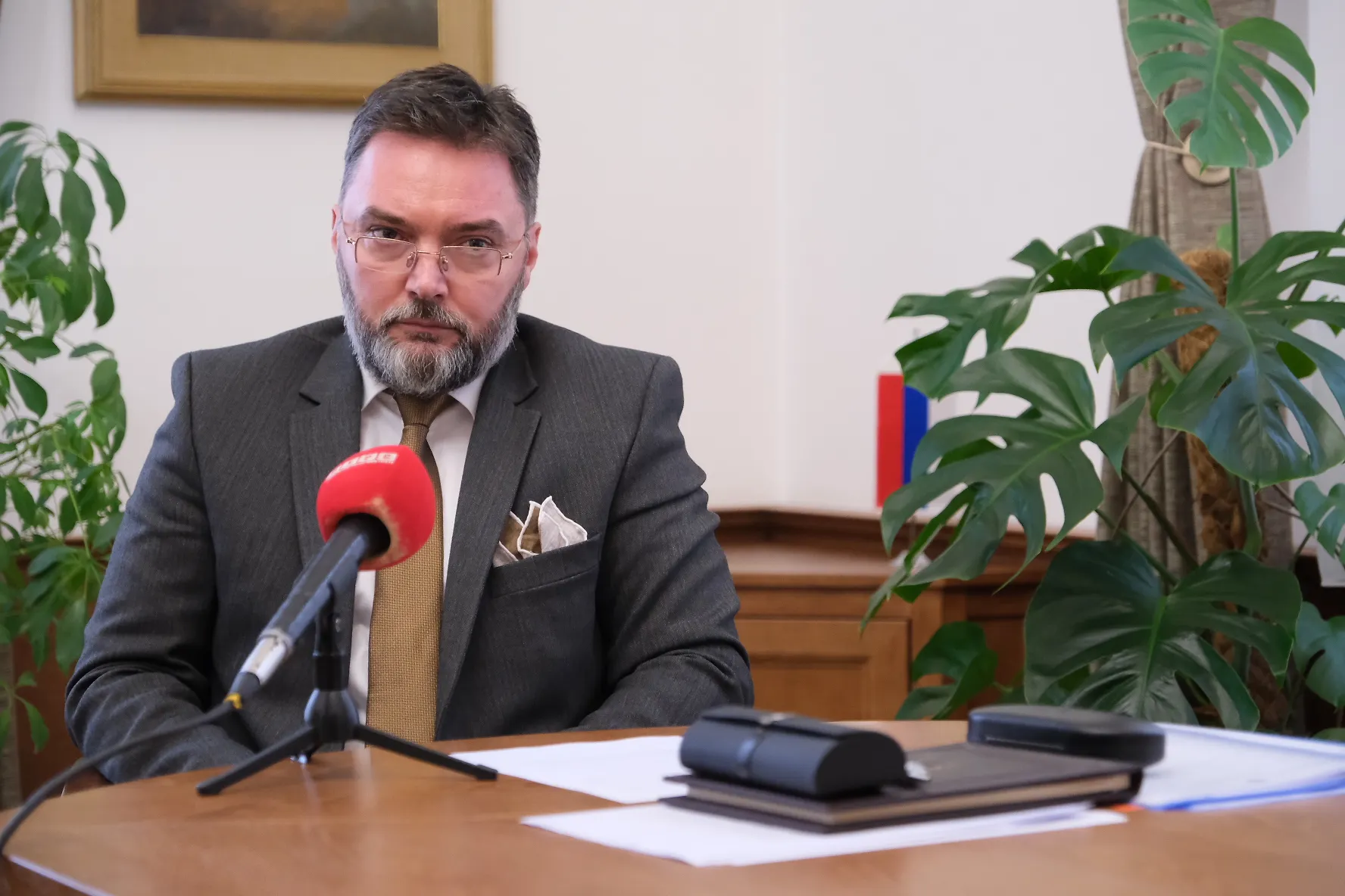 Ministar Košarac: Ukoliko Savjet ministara BiH u četvrtak ne usvoji istočnu interkonekciju, blokiraćemo projekte za Federaciju BiH