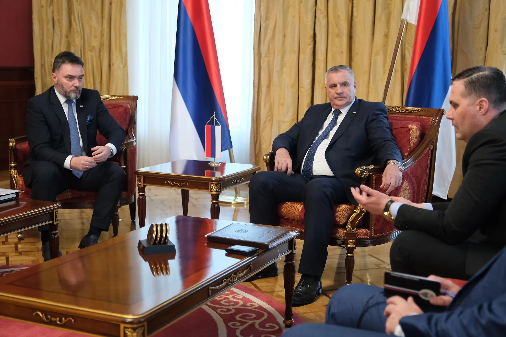 Ministar Košarac sa premijerom Viškovićem i ministrom Vipotnikom o Trgovskoj gori