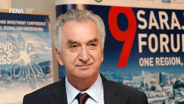 Галерија 3